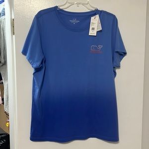 Vineyard Vines T-shirt